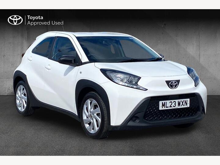 Toyota Aygo X 1.0 VVT-i Pure Euro 6 (s/s) 5dr