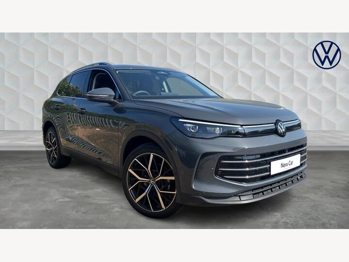Volkswagen Tiguan 1.5 ETSI MHEV Elegance DSG Euro 6 (s/s) 5dr