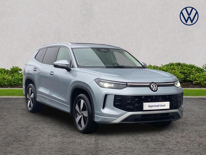 Volkswagen Tayron 1.5 TSI EHybrid 19.7kWh Life DSG Euro 6 (s/s) 5dr