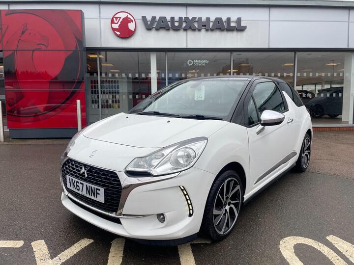 DS AUTOMOBILES Ds 3 1.2 PureTech Connected Chic Euro 6 (s/s) 3dr