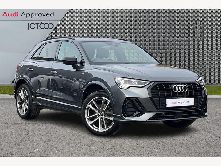 Audi Q3 1.5 TFSI CoD 35 Black Edition S Tronic Euro 6 (s/s) 5dr
