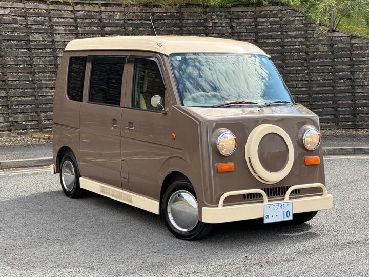 Suzuki Every Wagon 660CC PETROL AUTO, CLASSIC/RETRO LOOKS.