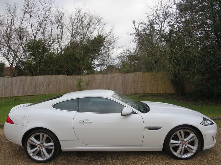 Jaguar XK 5.0 V8 Signature Auto Euro 5 2dr