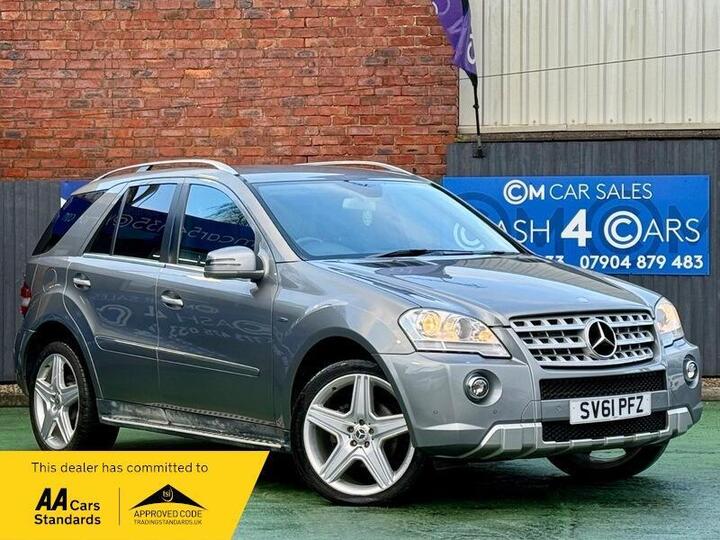 Mercedes-Benz M CLASS 3.0 ML300 CDI V6 BlueEfficiency Sport G-Tronic 4WD Euro 5 5dr Mercedes-Benz M CLASS 3.0 ML300 CDI V6 BlueEfficiency Sport G-Tronic 4WD Euro 5 5dr