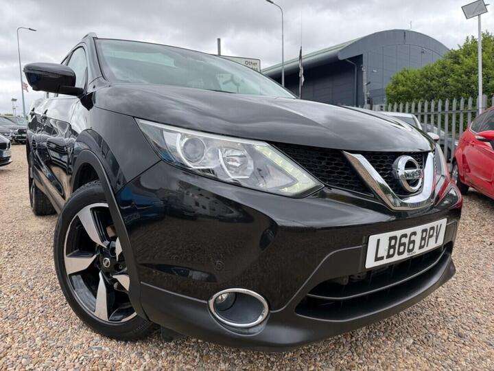 Nissan QASHQAI 1.2 DIG-T N-Connecta XTRON 2WD Euro 6 (s/s) 5dr