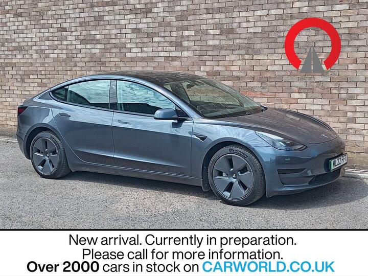 Tesla Model 3 Standard Range Plus Auto RWD 4dr