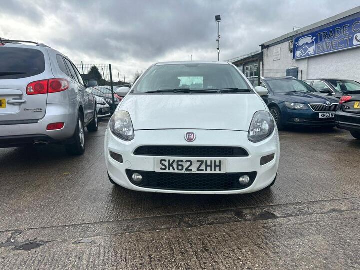 Fiat PUNTO 1.2 Easy Manual Euro 5 3dr