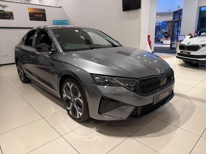Skoda Octavia 2.0 TSI VRS DSG Euro 6 (s/s) 5dr