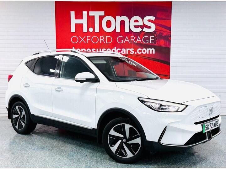 MG MG ZS 72.6kWh Trophy Connect Long Range Auto 5dr