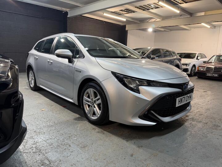 Toyota Corolla 1.8 VVT-h Icon Tech Touring Sports CVT Euro 6 (s/s) 5dr