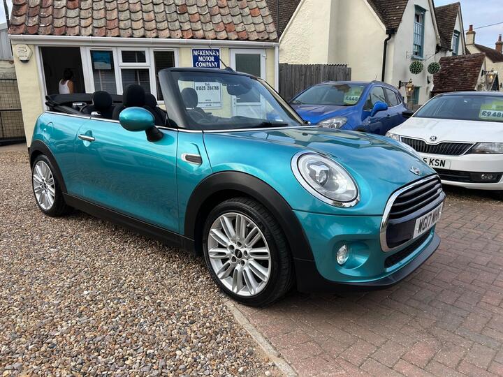 MINI Convertible 1.5 Cooper Euro 6 (s/s) 2dr