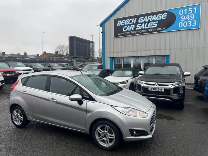 Ford FIESTA 1.6 Zetec Powershift Euro 5 5dr