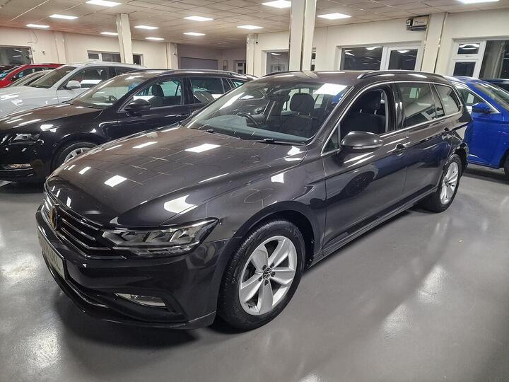 Volkswagen Passat 2.0 TDI EVO SE Nav Euro 6 (s/s) 5dr