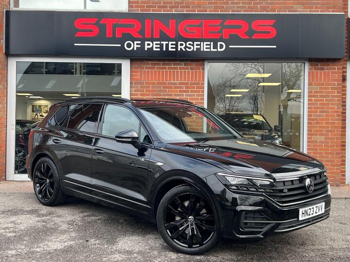 Volkswagen TOUAREG 3.0 TDI V6 Black Edition Tiptronic 4Motion Euro 6 (s/s) 5dr Volkswagen TOUAREG 3.0 TDI V6 Black Edition Tiptronic 4Motion Euro 6 (s/s) 5dr