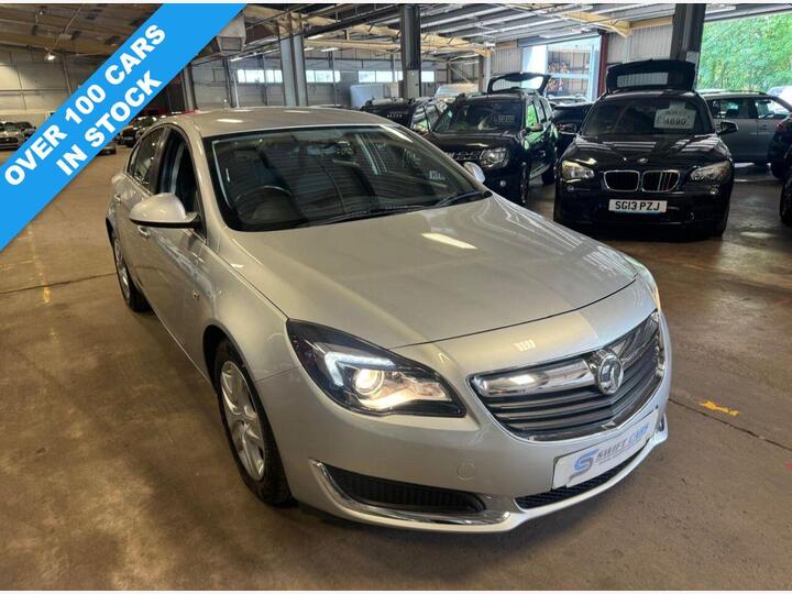 Vauxhall INSIGNIA 1.6 CDTi EcoFLEX Design Euro 6 (s/s) 5dr Vauxhall INSIGNIA 1.6 CDTi EcoFLEX Design Euro 6 (s/s) 5dr