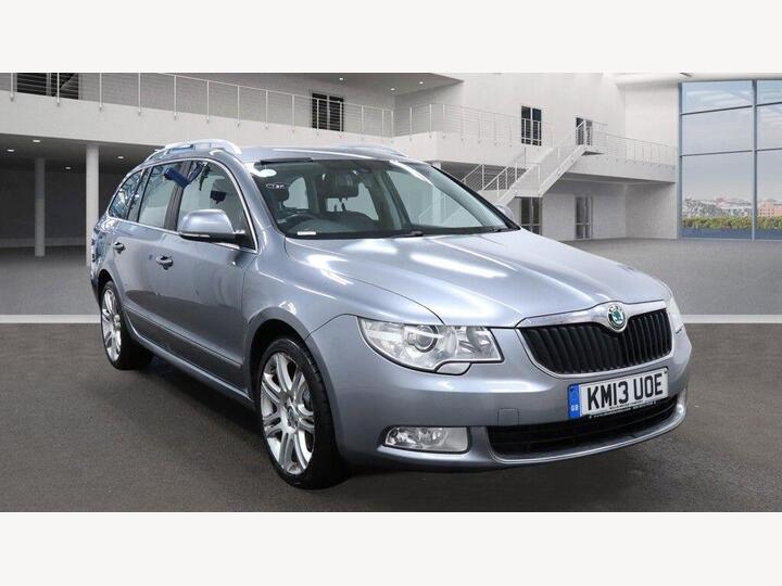Skoda SUPERB 2.0 TDI Elegance DSG Euro 5 (s/s) 5dr