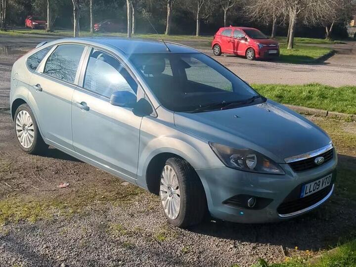 Ford Focus 2.0 TDCi DPF Titanium Powershift 5dr