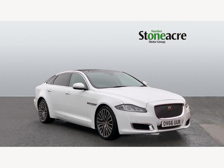 Jaguar XJ 3.0d V6 Autobiography Auto Euro 6 (s/s) 4dr (LWB)