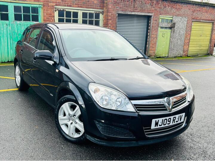 Vauxhall Astra 1.8i 16v Club 5dr