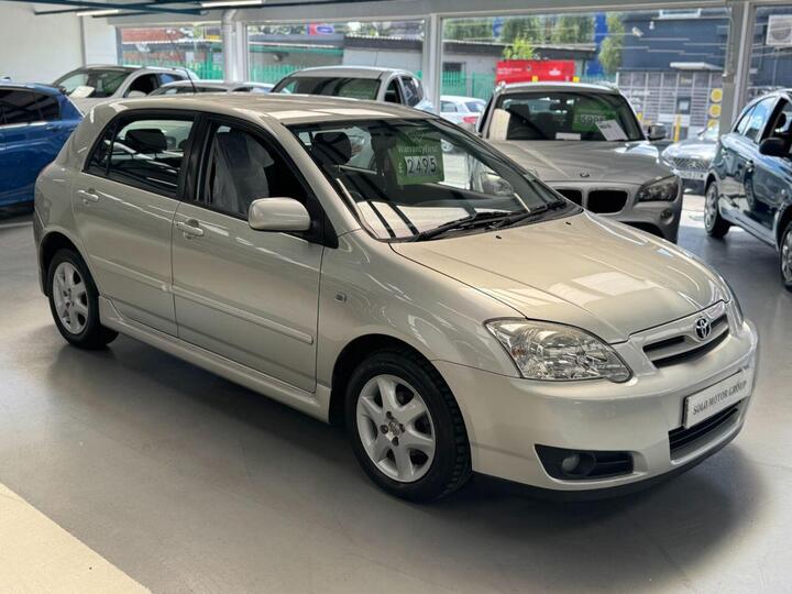 Toyota COROLLA 1.6 VVT-i Colour Collection 5dr