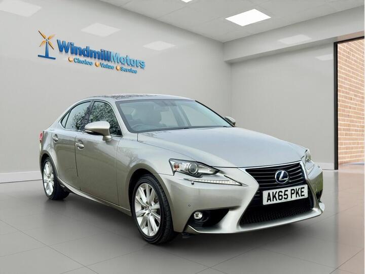 Lexus IS 2.5 300h Executive Edition E-CVT Euro 6 (s/s) 4dr