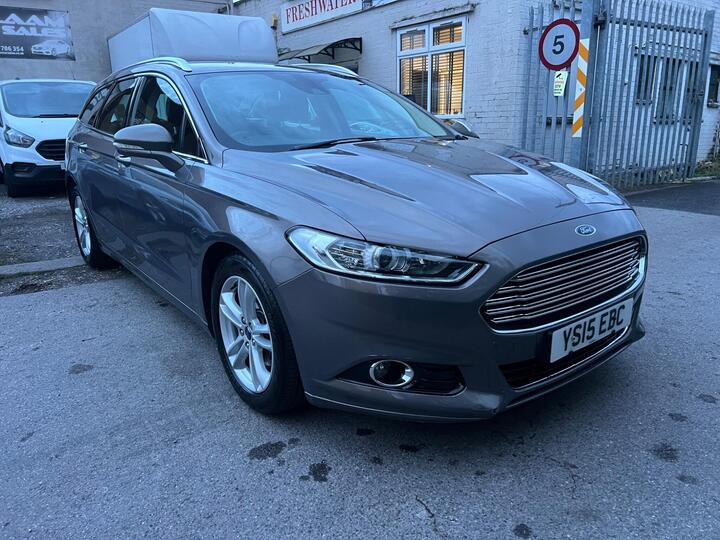 Ford Mondeo 2.0 TDCi Titanium Powershift Euro 6 (s/s) 5dr