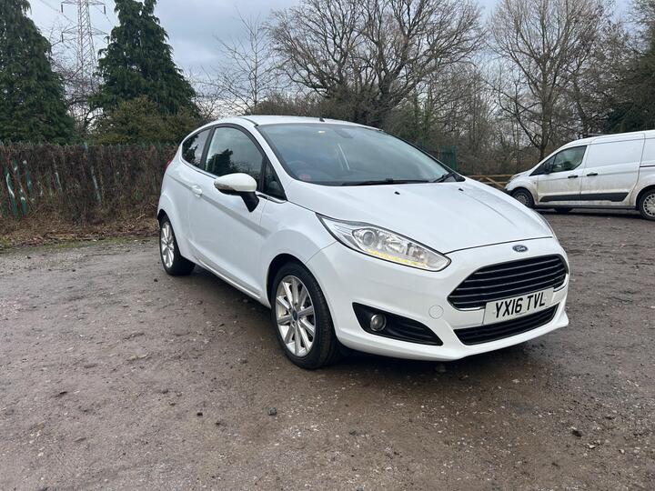 Ford Fiesta 1.0 Titanium Euro 6 (s/s) 3dr