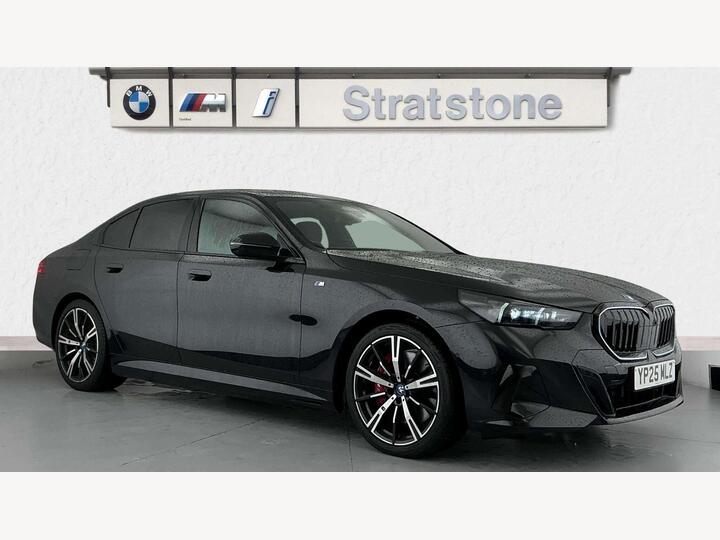 BMW 5 Series 3.0 550e 22.1kWh M Sport Pro Steptronic XDrive Euro 6 (s/s) 4dr