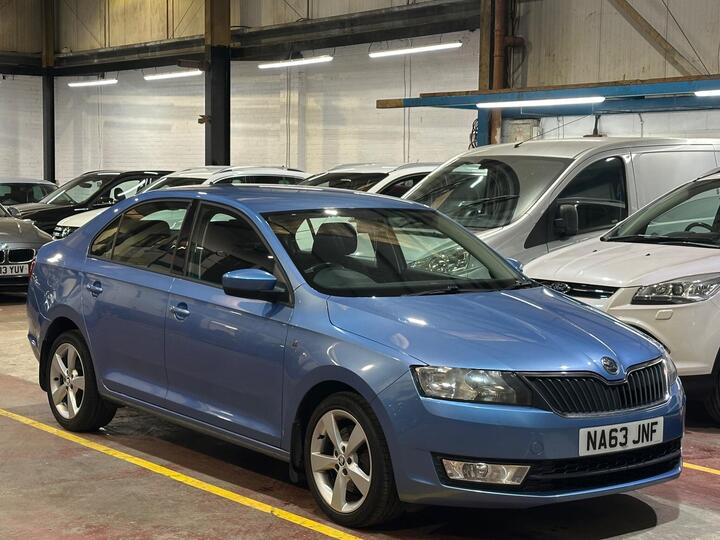 Skoda Rapid 1.6 TDI Elegance Euro 5 5dr