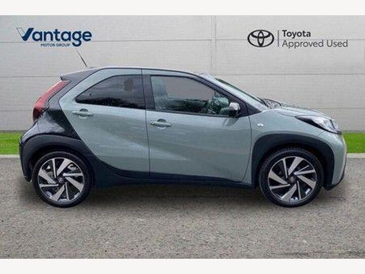 Toyota Aygo X 1.0 VVT-i Edge Euro 6 (s/s) 5dr