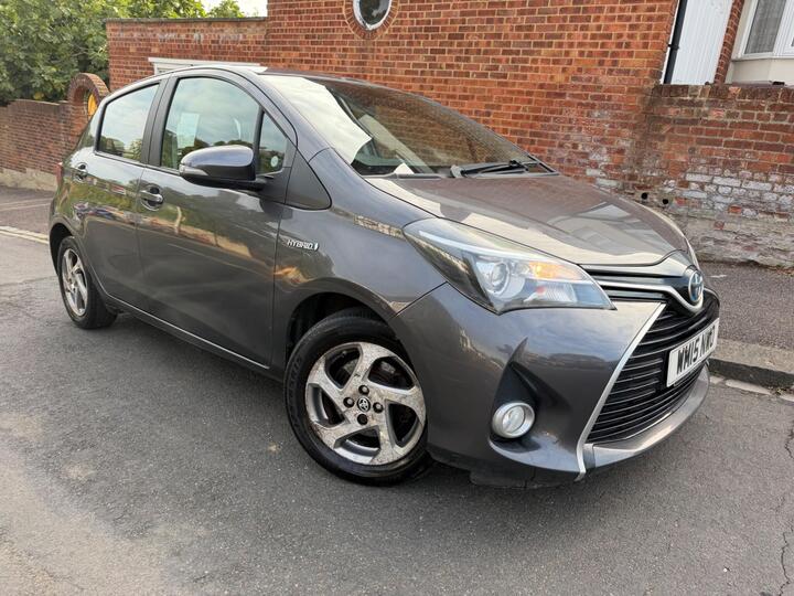 Toyota Yaris 1.5 VVT-h Icon E-CVT Euro 6 5dr