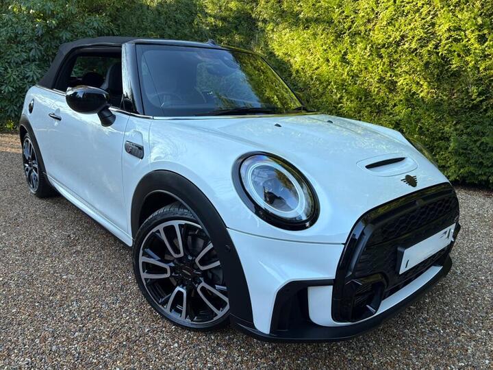 MINI Convertible 2.0 Cooper S Sport Steptronic Euro 6 (s/s) 2dr