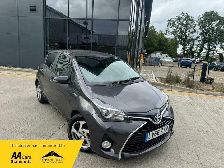 Toyota Yaris 1.5 VVT-h Icon E-CVT Euro 6 5dr