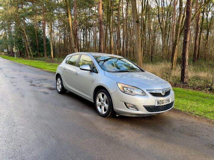 Vauxhall Astra 1.4 16v SRi Euro 5 5dr