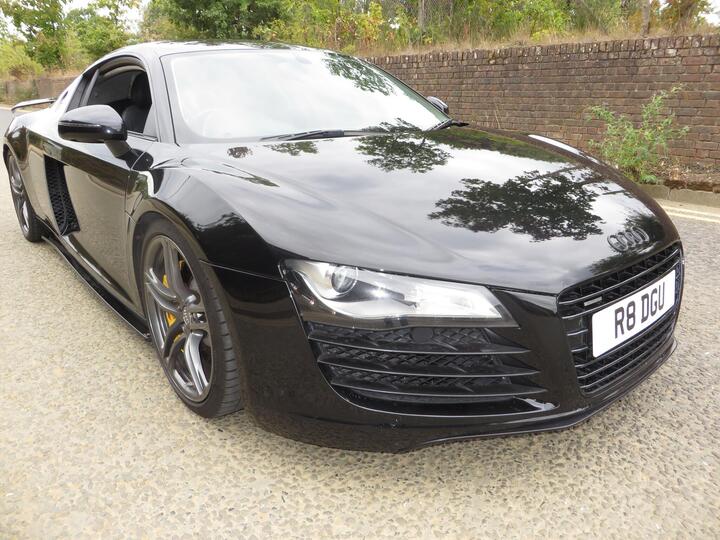 Audi R8 4.2 FSI V8 Quattro Euro 4 2dr