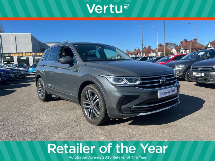 Volkswagen Tiguan 1.5 TSI Elegance DSG Euro 6 (s/s) 5dr Volkswagen Tiguan 1.5 TSI Elegance DSG Euro 6 (s/s) 5dr