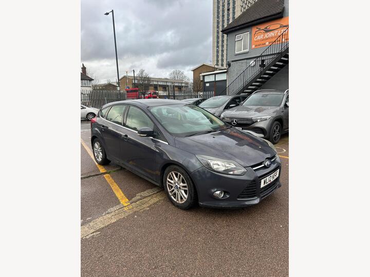 Ford Focus 1.0T EcoBoost Titanium Euro 5 (s/s) 5dr