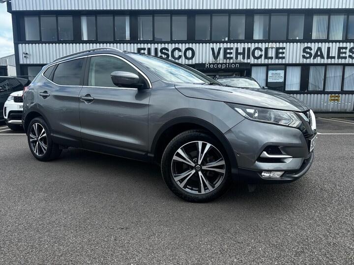 Nissan QASHQAI 1.3 DIG-T N-Connecta Euro 6 (s/s) 5dr