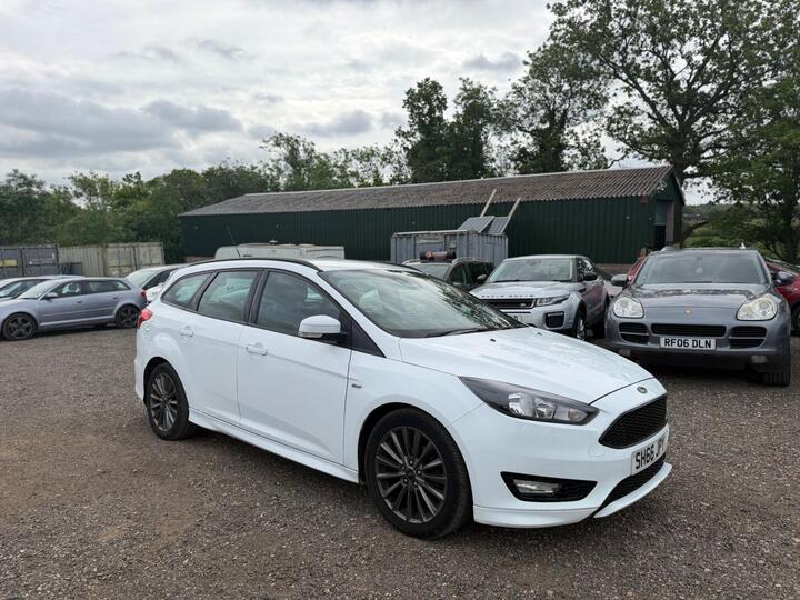Ford Focus 1.0T EcoBoost ST-Line Auto Euro 6 (s/s) 5dr