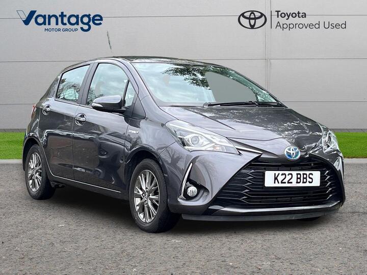 Toyota Yaris 1.5 VVT-h Icon E-CVT Euro 6 (s/s) 5dr Toyota Yaris 1.5 VVT-h Icon E-CVT Euro 6 (s/s) 5dr