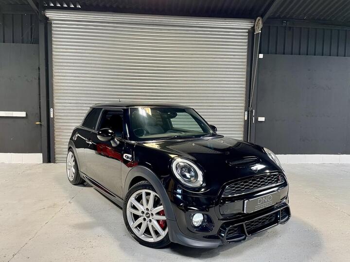 MINI HATCH 2.0 Cooper S Works Euro 6 (s/s) 3dr