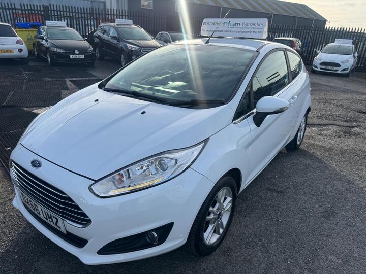 Ford Fiesta 1.0T EcoBoost Zetec Euro 6 (s/s) 3dr Ford Fiesta 1.0T EcoBoost Zetec Euro 6 (s/s) 3dr