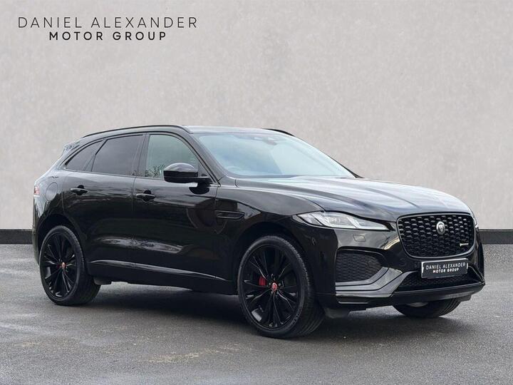 Jaguar F-PACE 2.0 D200 MHEV R-Dynamic Black Auto AWD Euro 6 (s/s) 5dr Jaguar F-PACE 2.0 D200 MHEV R-Dynamic Black Auto AWD Euro 6 (s/s) 5dr