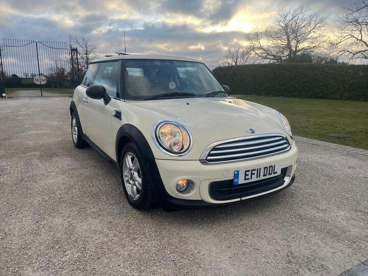 MINI HATCH 1.6 One Euro 5 3dr
