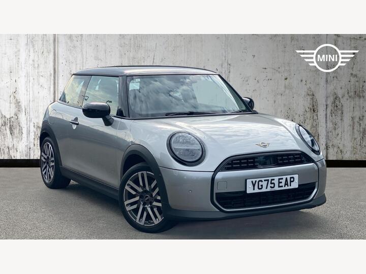 MINI Hatch 1.5C Classic Steptronic Euro 6 (s/s) 3dr