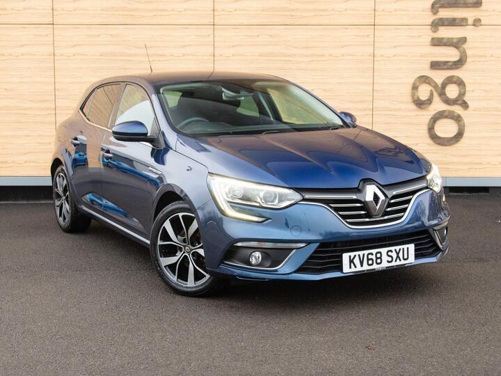 Renault Megane 1.3 TCe Iconic Euro 6 (s/s) 5dr Renault Megane 1.3 TCe Iconic Euro 6 (s/s) 5dr