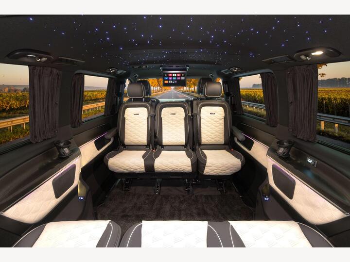 Mercedes-Benz V Class 2.0 V300d Premium G-Tronic+ Euro 6 (s/s) 5dr (8 Seat, Extra Long)