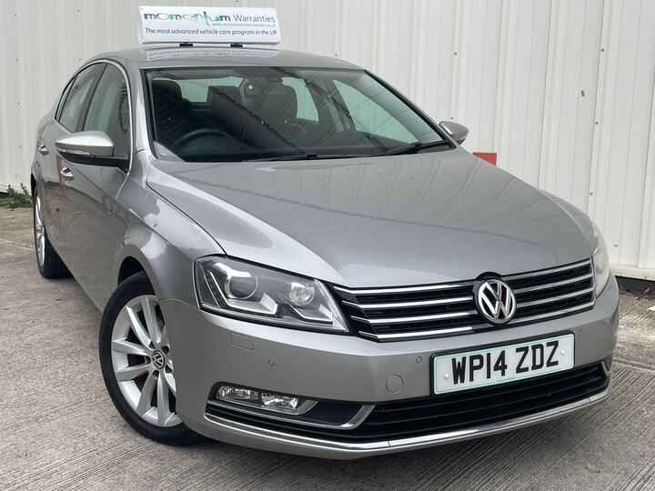 Volkswagen Passat 2.0 TDI BlueMotion Tech Executive DSG Euro 5 (s/s) 4dr Volkswagen Passat 2.0 TDI BlueMotion Tech Executive DSG Euro 5 (s/s) 4dr