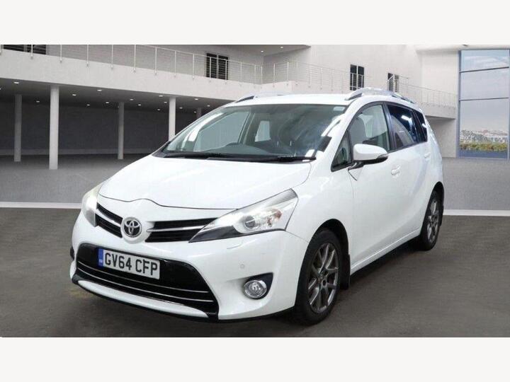Toyota Verso 1.6 D-4D Excel Euro 5 (s/s) 5dr Toyota Verso 1.6 D-4D Excel Euro 5 (s/s) 5dr