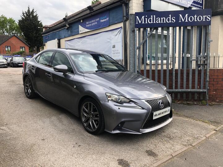 Lexus IS 2.5 300h F Sport E-CVT Euro 5 (s/s) 4dr